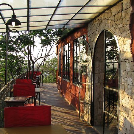 אנטננריבו Belvedere Hotel מראה חיצוני תמונה
