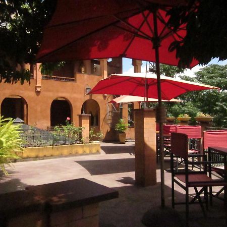 אנטננריבו Belvedere Hotel מראה חיצוני תמונה