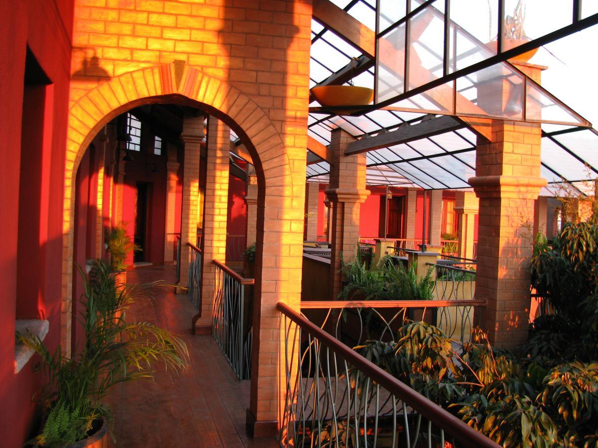 אנטננריבו Belvedere Hotel מראה חיצוני תמונה