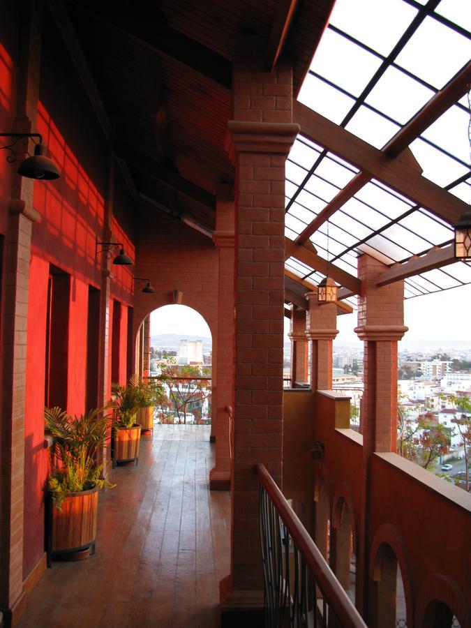 אנטננריבו Belvedere Hotel מראה חיצוני תמונה