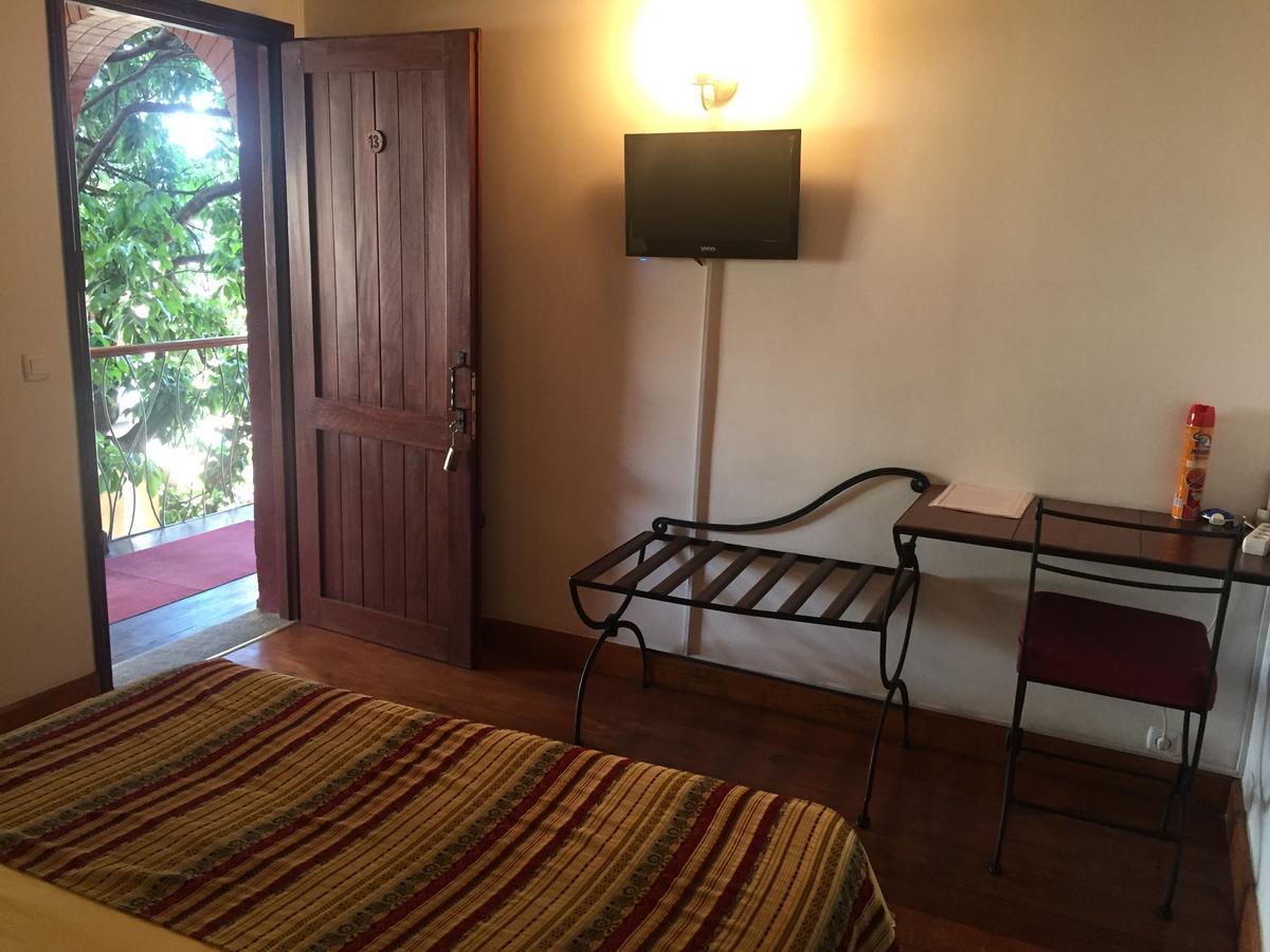 אנטננריבו Belvedere Hotel מראה חיצוני תמונה